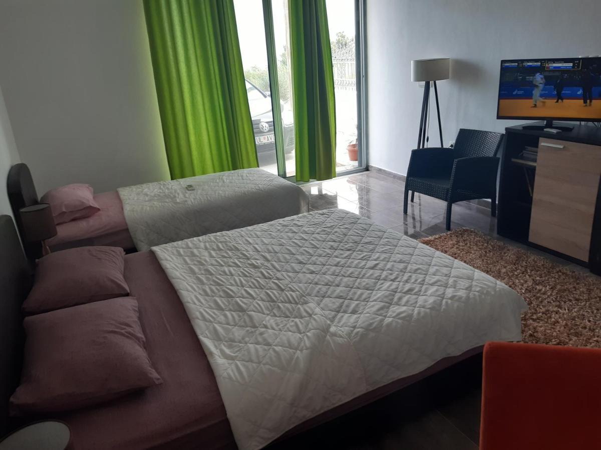 Zara Apartments Ulcinj Luaran gambar