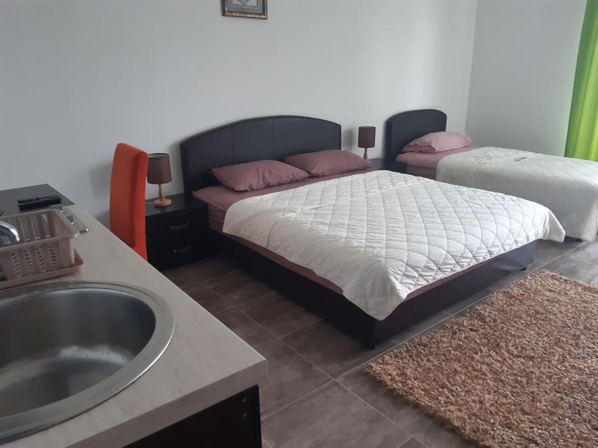Zara Apartments Ulcinj Luaran gambar