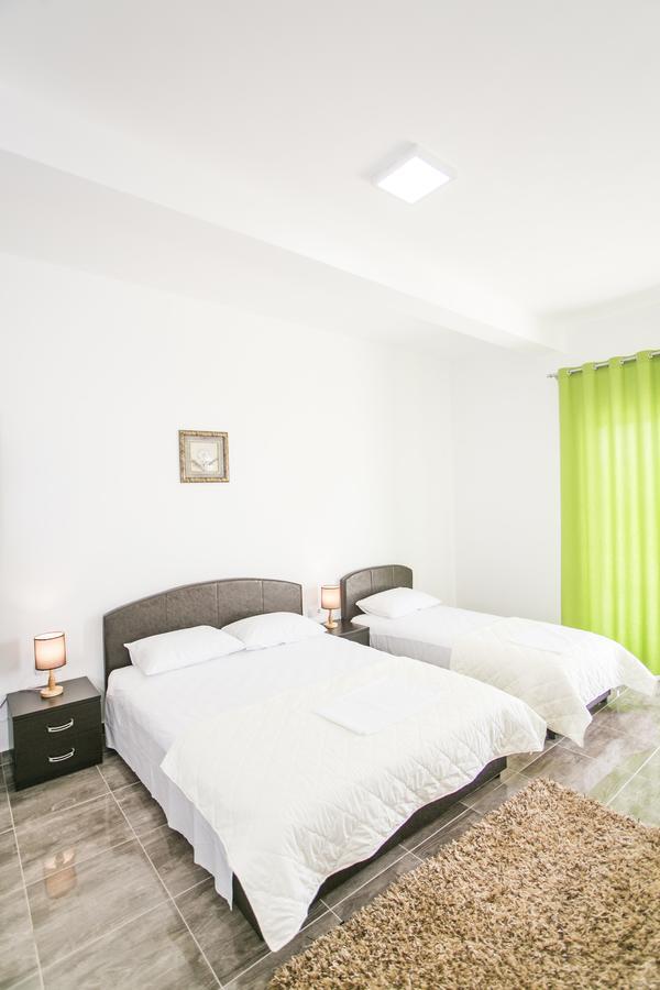 Zara Apartments Ulcinj Luaran gambar